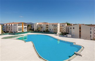 Photo 2 - 2 bedroom Apartment in Fréjus with swimming pool and sea view