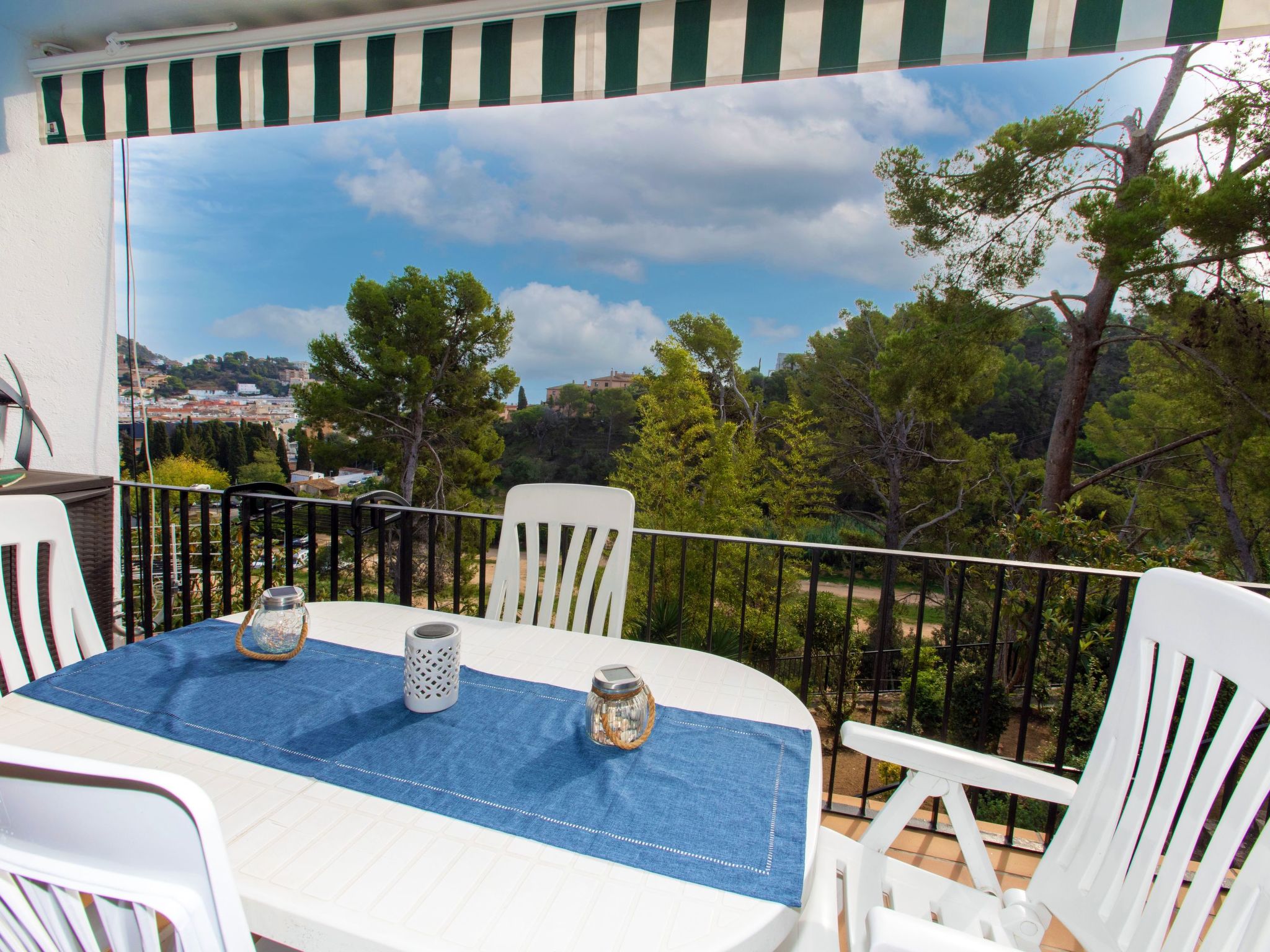 Photo 17 - 2 bedroom Apartment in Tossa de Mar with sea view