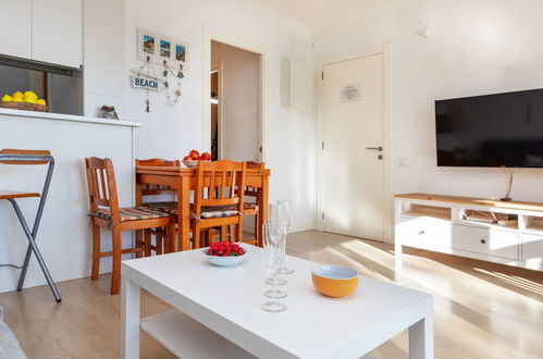 Photo 10 - 2 bedroom Apartment in Tossa de Mar with sea view