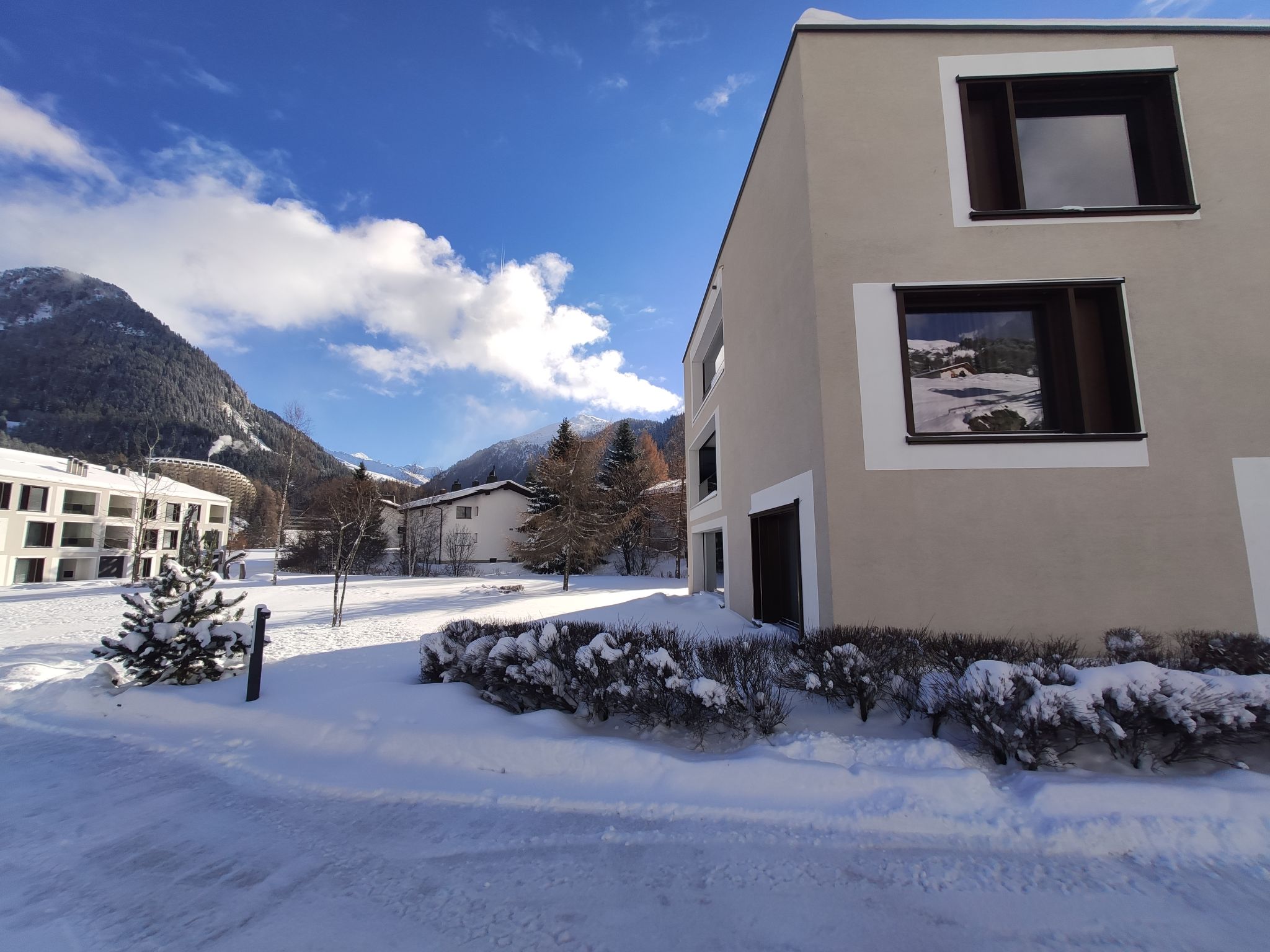 Foto 41 - Apartamento de 3 habitaciones en Davos con jardín y vistas a la montaña