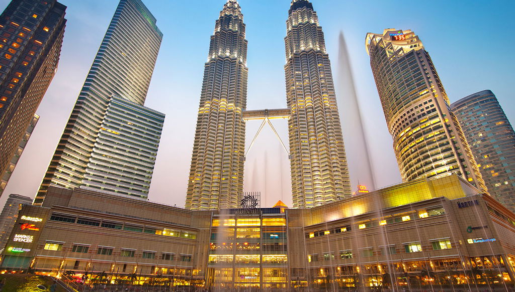 Os contrastes de Kuala Lumpur - Em Inglês - Foto 1