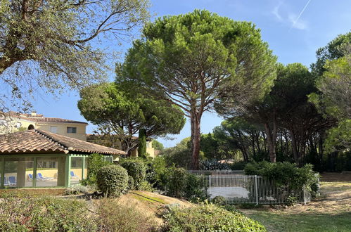 Foto 18 - Appartamento con 1 camera da letto a Gassin con piscina e vista mare