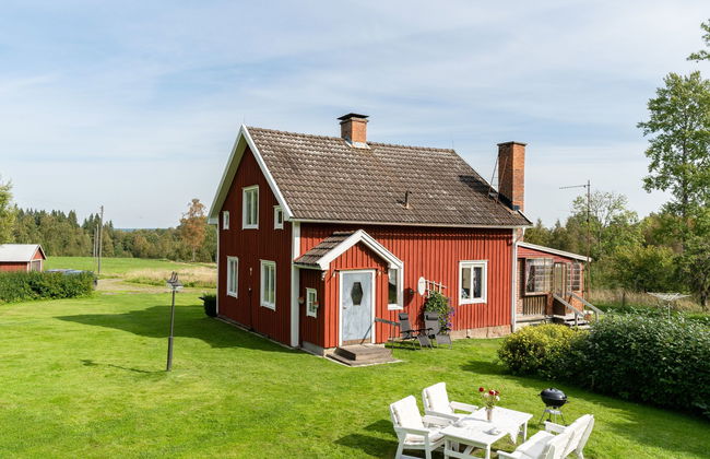 Haus mit 4 Schlafzimmern in Mullsjö mit garten - Foto 1