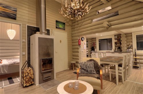 Foto 46 - Casa de 1 habitación en Rovaniemi con sauna y vistas a la montaña