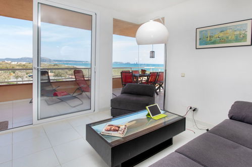Foto 3 - Apartamento de 3 quartos em Pals com piscina e vistas do mar