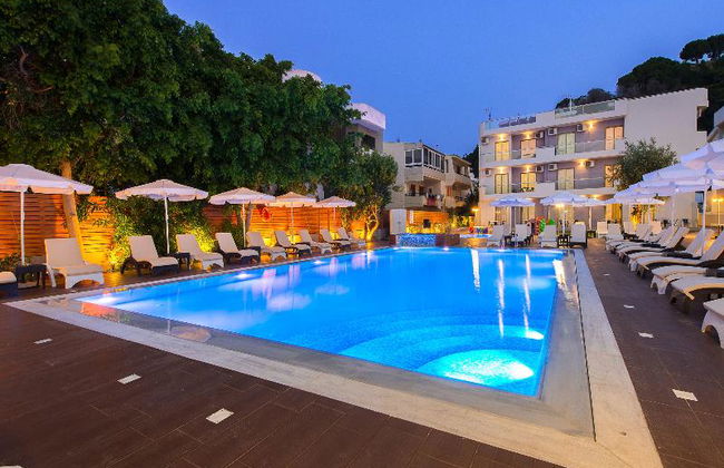 Sunny Days Hotel Apt - Photo 37