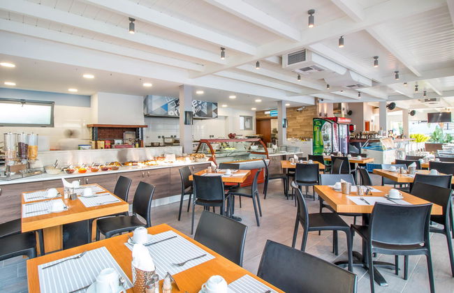 Sunny Days Hotel Apt - Photo 75