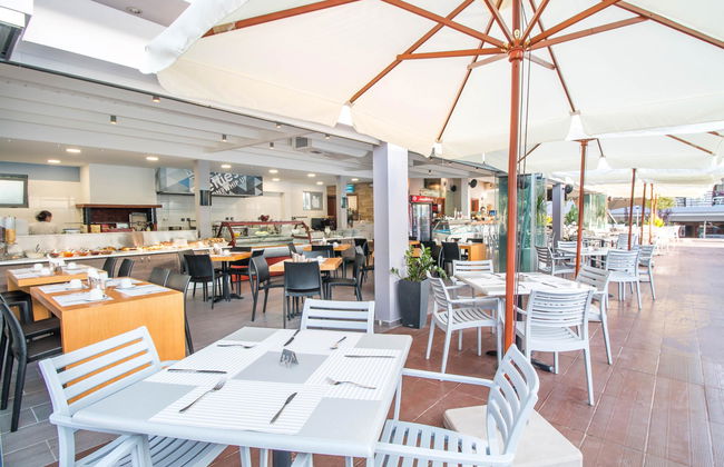 Sunny Days Hotel Apt - Photo 83