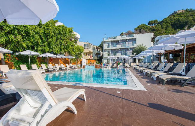 Sunny Days Hotel Apt - Photo 57