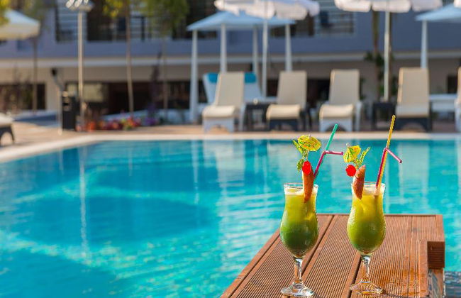 Sunny Days Hotel Apt - Photo 8