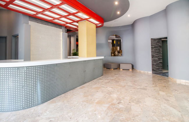 Sunny Days Hotel Apt - Photo 33