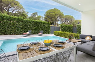 Foto 2 - Casa de 3 habitaciones en Sant Feliu de Guíxols con piscina privada y jardín