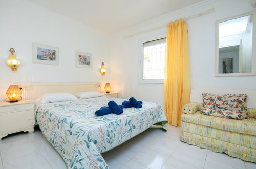 Foto 16 - Casa de 4 quartos em Calp com piscina privada e jardim