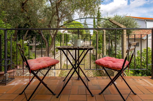 Photo 14 - Maison de 6 chambres à Krk avec piscine privée et terrasse