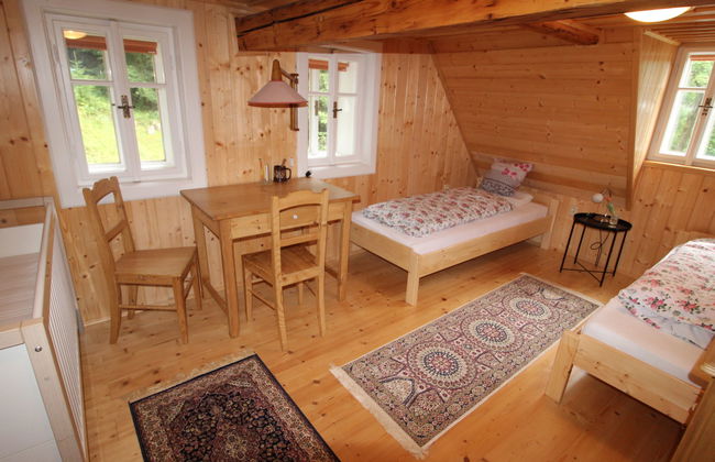 Casa de 3 quartos em Desná com jardim e terraço - Foto 4