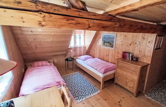 Casa de 3 quartos em Desná com jardim e terraço - Foto 16