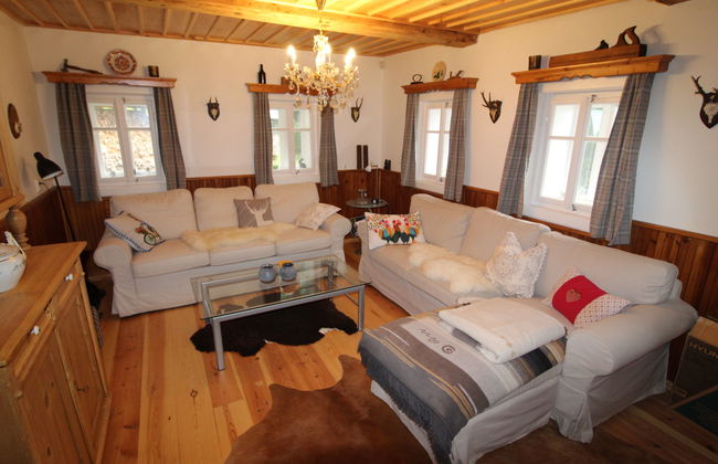 Casa de 3 quartos em Desná com jardim e terraço - Foto 7
