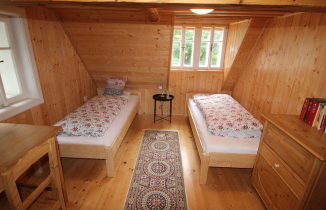 Casa de 3 quartos em Desná com jardim e terraço - Foto 15
