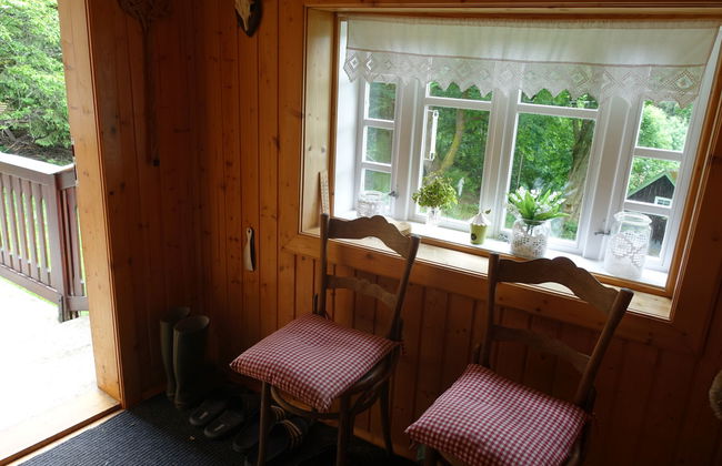 Casa de 3 quartos em Desná com jardim e terraço - Foto 12