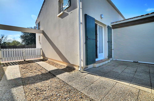 Photo 2 - Maison de 2 chambres à Dolus-d'Oléron avec terrasse