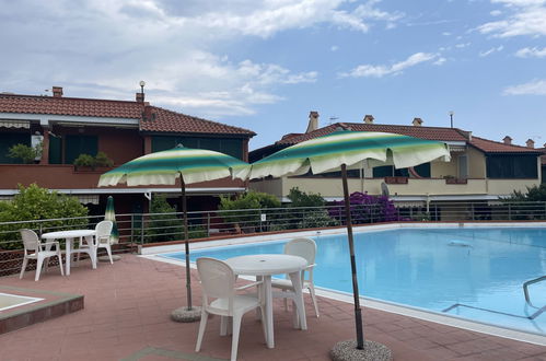 Foto 9 - Appartamento con 2 camere da letto a Costarainera con piscina e terrazza