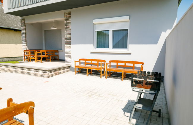 Casa de 5 quartos em Balatonfenyves com jardim e terraço - Foto 2