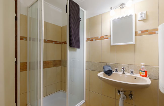 Casa de 5 quartos em Balatonfenyves com jardim e terraço - Foto 14