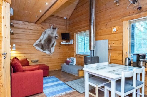Foto 3 - Casa de 1 habitación en Pelkosenniemi con sauna y vistas a la montaña