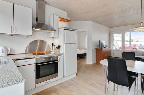 Foto 9 - Apartamento de 1 quarto em Løkken com terraço