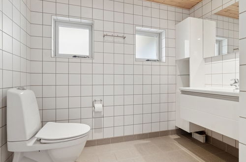 Photo 10 - 3 bedroom House in Allinge with terrace