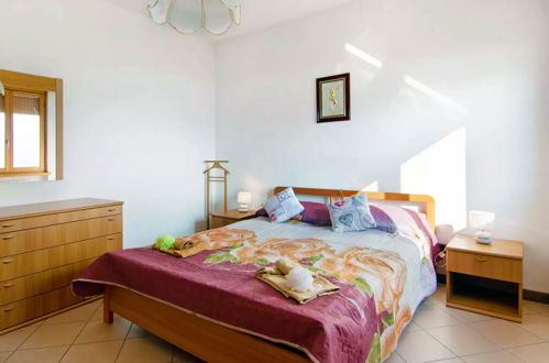 Foto 12 - Appartamento con 2 camere da letto a Gravedona ed Uniti