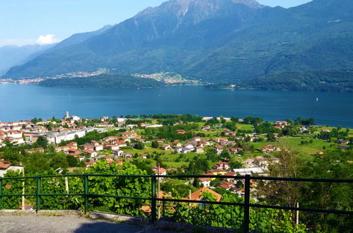 Foto 20 - Appartamento con 2 camere da letto a Gravedona ed Uniti con vista sulle montagne