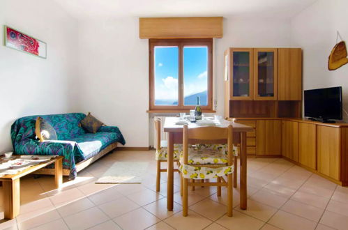 Foto 6 - Apartamento de 2 habitaciones en Gravedona ed Uniti con vistas a la montaña