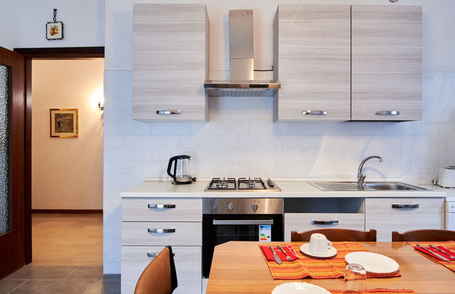 3 bedroom Apartment in Dervio with garden - Photo 4
