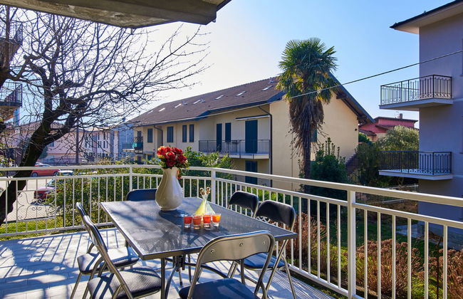3 bedroom Apartment in Dervio with garden - Photo 2