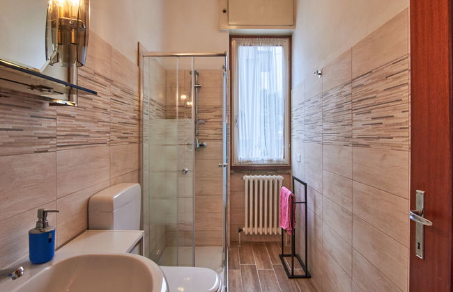 3 bedroom Apartment in Dervio with garden - Photo 5