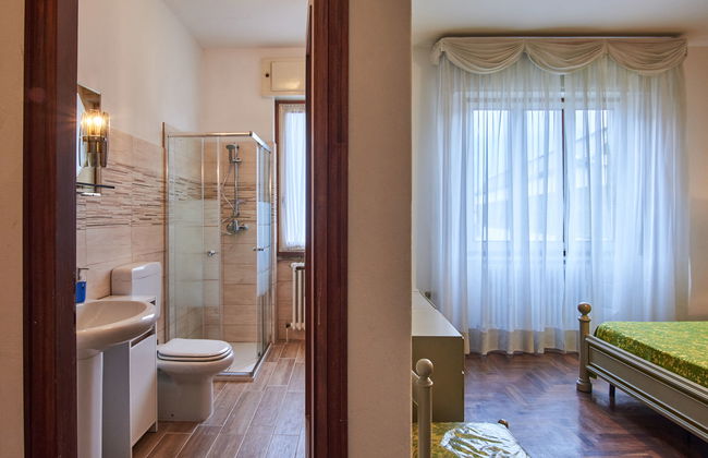 3 bedroom Apartment in Dervio with garden - Photo 17