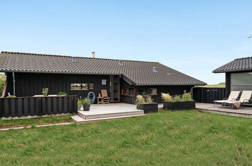 Photo 2 - Maison de 3 chambres à Løkken avec terrasse et sauna