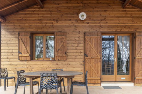 Foto 2 - Casa con 2 camere da letto a Loupiac con piscina privata e terrazza