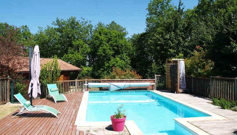 Photo 1 - Maison de 2 chambres à Loupiac avec piscine privée et terrasse