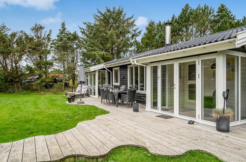 Foto 9 - Casa de 2 quartos em Løkken com terraço