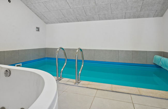 4 bedroom House in Kelstrup Strand with private pool and terrace - Photo 8
