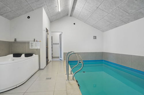 Photo 10 - Maison de 4 chambres à Kelstrup Strand avec piscine privée et terrasse