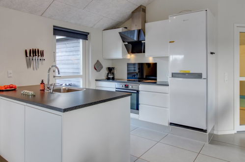 Photo 4 - 4 bedroom House in Kelstrup Strand with private pool and terrace