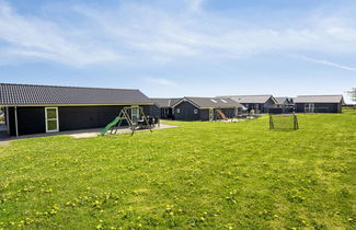 Photo 3 - Maison de 4 chambres à Kelstrup Strand avec piscine privée et terrasse