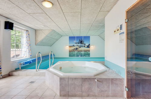 Foto 3 - Casa de 5 quartos em Oksbøl com piscina privada e terraço