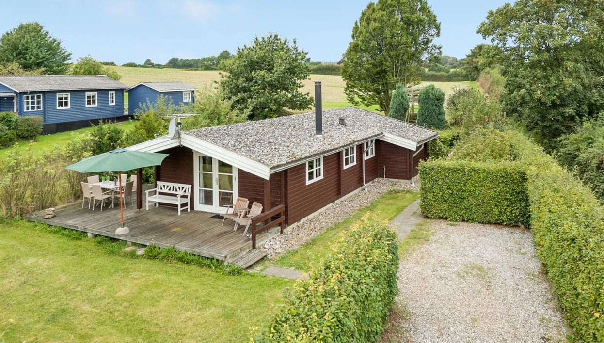 3 bedroom House in Augustenborg - Photo 1