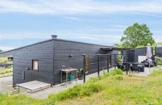 Photo 3 - Maison de 3 chambres à Glesborg avec terrasse et bain à remous