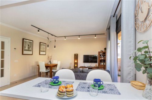 Foto 5 - Appartamento con 3 camere da letto a Castell-Platja d'Aro con piscina e vista mare