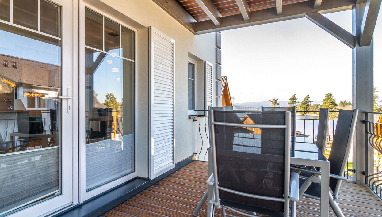 Apartamento de 2 quartos em Frymburk com jardim e terraço - Foto 1